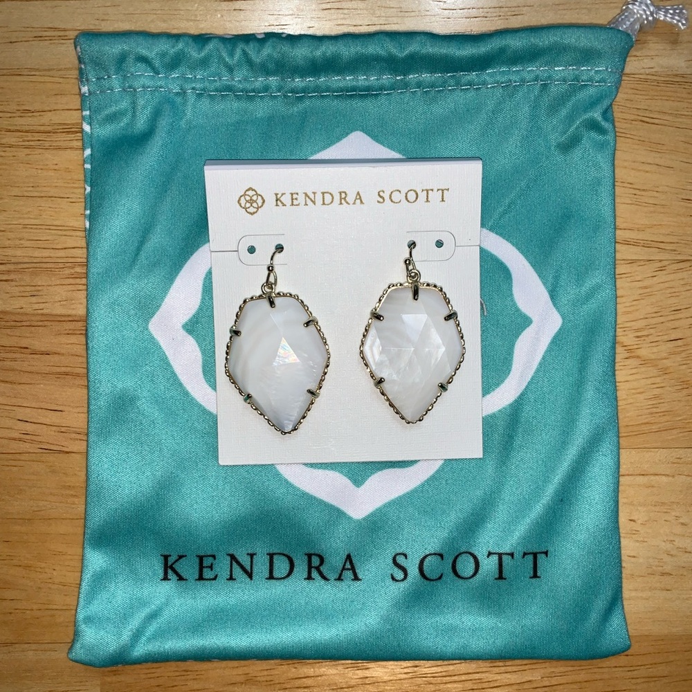 Kendra Scott Corley Earrings